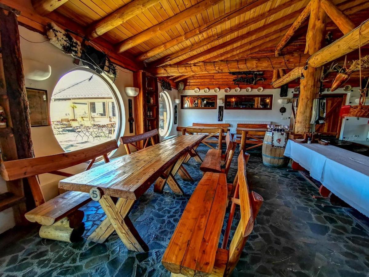 Hotel Ferma Dacilor Tohani Exteriér fotografie