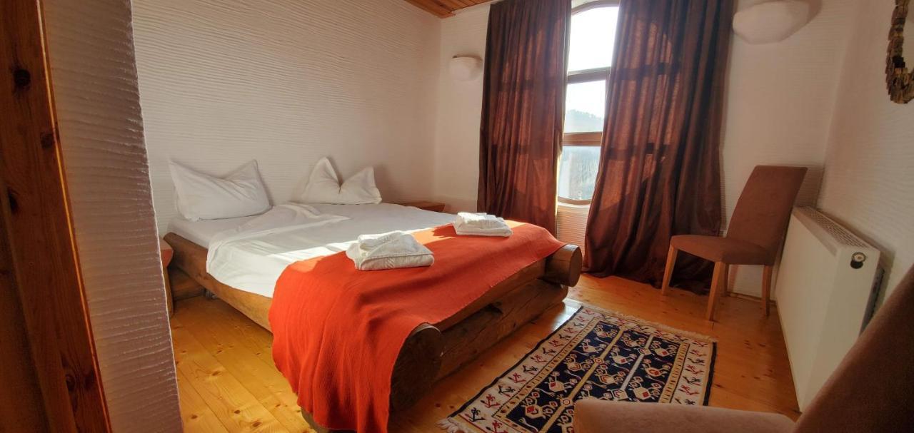 Hotel Ferma Dacilor Tohani Exteriér fotografie